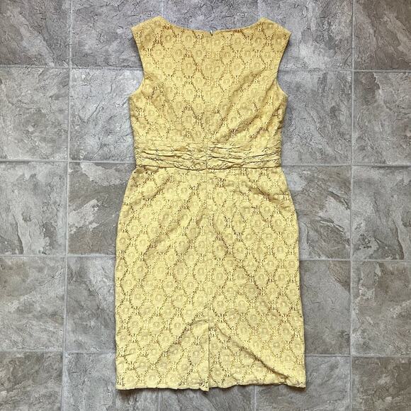 Adrianna Papell Dress 10 Yellow Floral Lace Sheath Sleeveless Spring Twee Formal - Picture 3 of 7